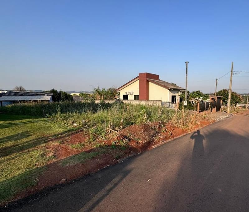 Foto 3 de 3: Terreno em leilão em Ampére - PR — IMÓVEL URBANO COM ÁREA TOTAL DE 361,68m² - AMPÉRE-PR