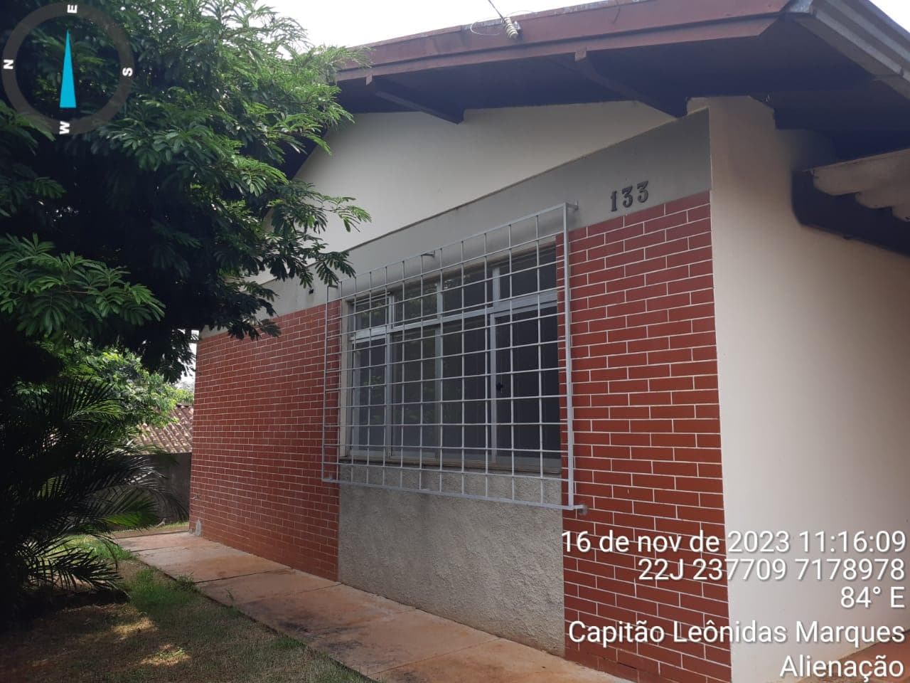Foto 1 de 14: Casa em leilão em Capitão Leonidas Marques - PR — Casa 126m² Desocupada no Bairro Centro em Capitão Leonidas Marques/PR