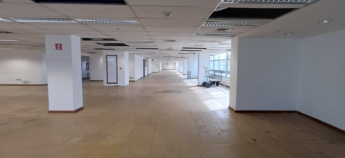 Foto 5 de 19: Comercial em leilão em Rio De Janeiro - RJ, bairro Centro — Laje Corporativa 920m² no Edifício Avenida Presidente Vargas, 409 | Centro, Rio de Janeiro/RJ