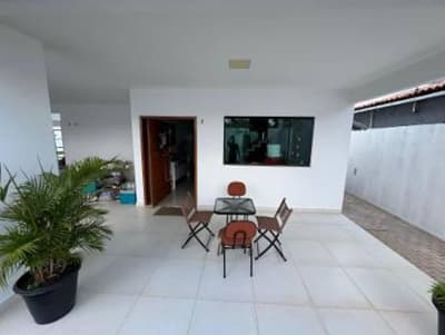 Foto 4 de 6: Casa em leilão em Batalha - PI, bairro São Francisco — Casa 260m² com Terreno 333m² | Batalha-PI | São Francisco - 4 Dorms, 4 Banheiros e 1 Vaga - Financiamento até 420 Meses!