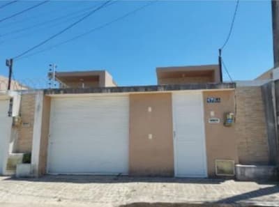 Foto 1 de 2: Casa em leilão em Eusébio - CE, bairro Urucunema — Casa 150m², Bairro Urucunema, em Eusébio/CE
