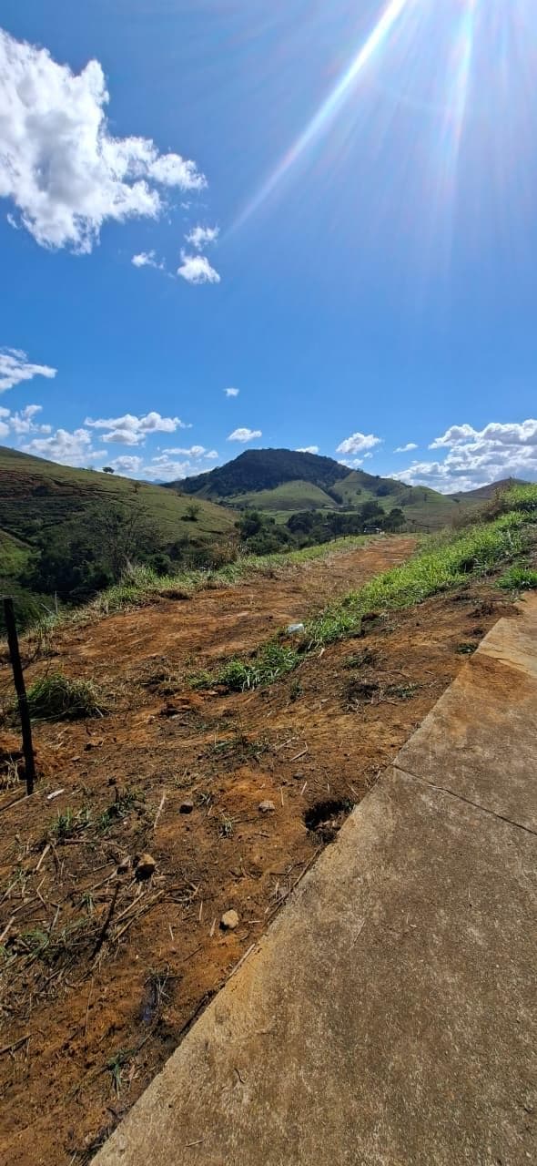 Foto 10 de 13: Terreno em leilão em Muriaé - MG, bairro Vila Conceição — TERRENO URBANO COM ÁREA TOTAL DE 1.688,82 m² - MURIAÉ/MG