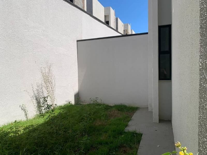 Foto 6 de 15: Casa em leilão em Eusébio - CE, bairro Timbu — Casa 144m² com Terreno 173m² | DESOCUPADA | Eusébio-CE | Cond. Jazz Exclusive | Financiamento até 420 Meses!