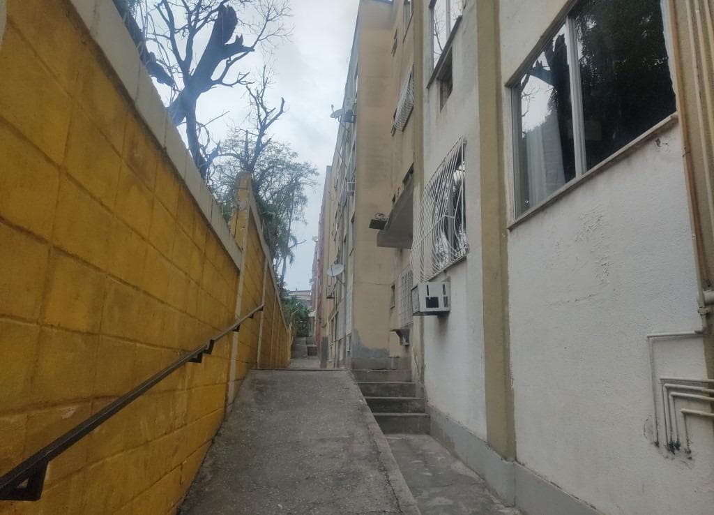 Foto 7 de 13: Apartamento em leilão em Nilópolis - RJ — Apto 50m², Centro em Nilópolis/RJ - Ocupado