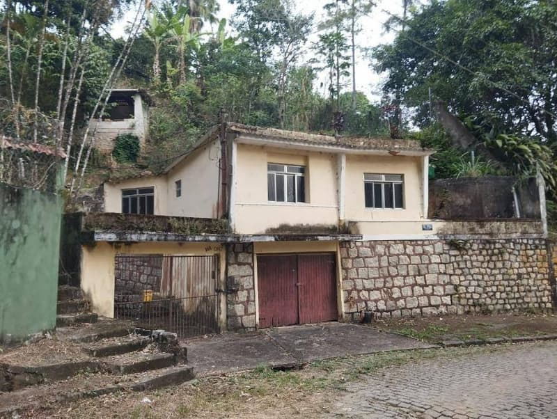 Foto 2 de 5: Terreno em leilão em Duque De Caxias - RJ, bairro Alto Da Serra — Lote, Ocupado, Duque De Caxias / RJ (35% abaixo da avaliação)