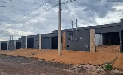 Casa em leilão em Planaltina - GO — Casa de 78.02m2, com 2 quartos, em PLANALTINA/GO.
