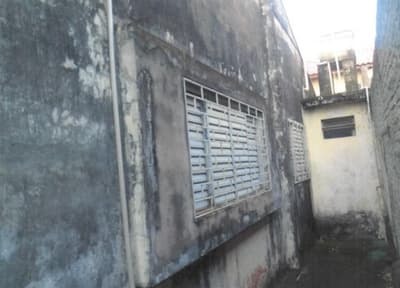 Foto 3 de 6: Casa em leilão em Presidente Prudente - SP, bairro Vila Ramos — Imóvel Residencial, A.T. 242m², A.C. 171m², estado precário de conservação, Vila Ramos