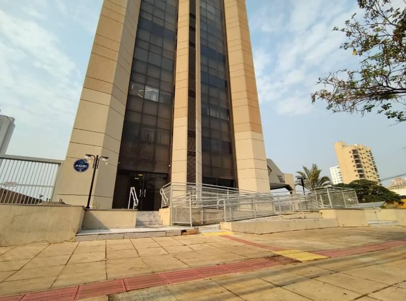 Foto 1 de 5: Comercial em leilão em Campo Grande - MS, bairro Centro — Sala comercial, Desocupado, Campo Grande / MS (10% abaixo da avaliação)