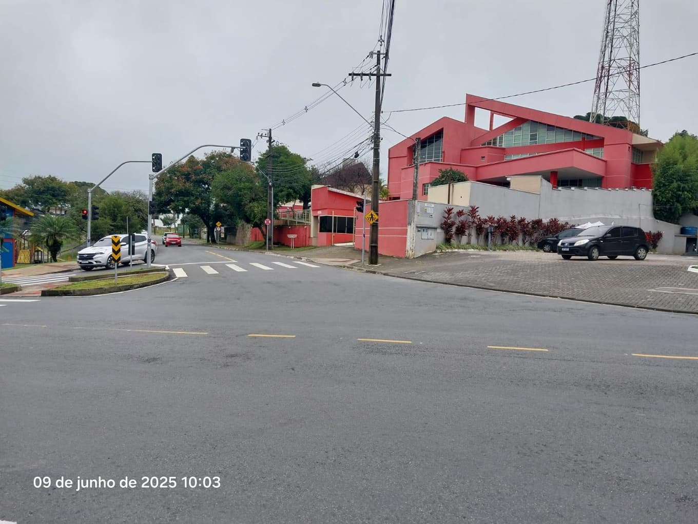 Foto 18 de 59: Comercial em leilão em Curitiba - PR, bairro Vista Alegre — Posto de Combustível com área de terreno total de 3.126,40m², benfeitorias de área total de 477,00m², localizado na Rua Miguel Tschennerl, 47, Vista Alegre, Curitiba/PR