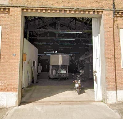 Foto 3 de 6: Comercial em leilão em Espírito Santo Do Pinhal - SP, bairro Centro — Barracão com 680,00 m² de área construída no Centro de Espírito Santo do Pinhal/SP