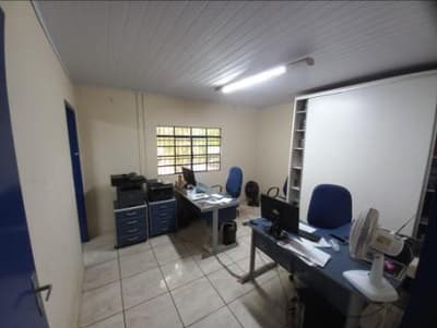 Foto 9 de 13: Comercial em leilão em Taquaritinga - SP, bairro Guariroba — Imóvel Industrial, A.T. 3.466,75m², possui 3 galpões, casa e escritório, Distrito de Guariroba