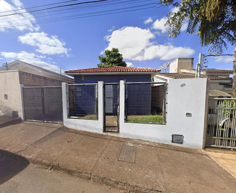Foto 1 de 3: Comercial em leilão em Patos De Minas - MG — Prédio Comercial c/ Terreno de 223m², DESOCUPADO, Alvorada III, Patos de Minas/MG
