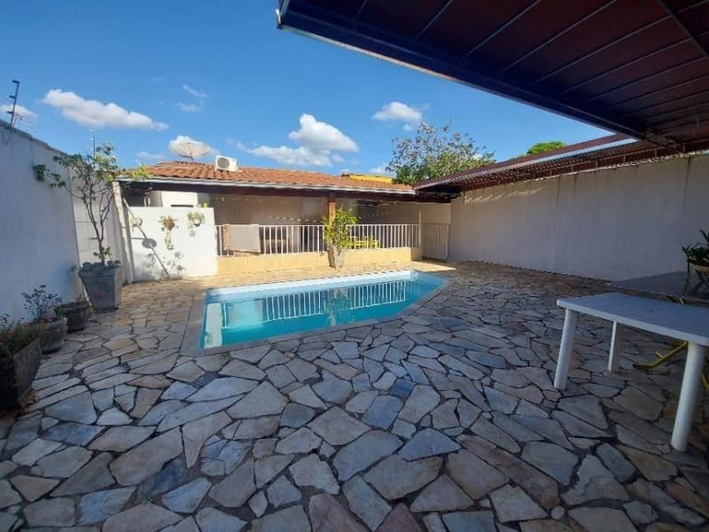 Foto 7 de 13: Casa em leilão em Uberlândia - MG, bairro Jardim das Palmeiras — Casa, Uberlândia / MG