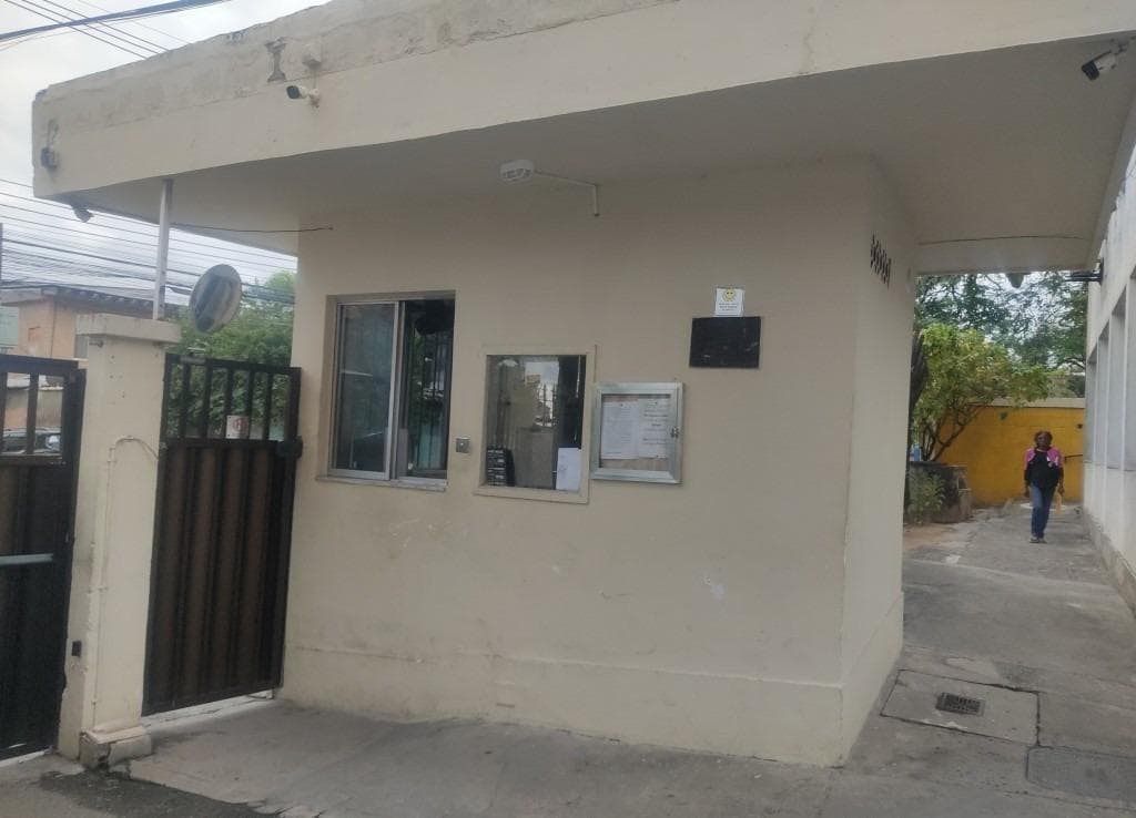 Foto 5 de 13: Apartamento em leilão em Nilópolis - RJ — Apto 50m², Centro em Nilópolis/RJ - Ocupado