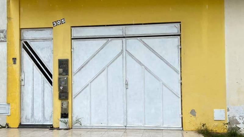 Foto 1 de 4: Casa em leilão em Serrinha - BA, bairro Centro — Casa 190m² com Terreno 295m² | Serrinha-BA | Centro - 2 Dorms, 1 Vaga - Financiamento até 420 Meses!