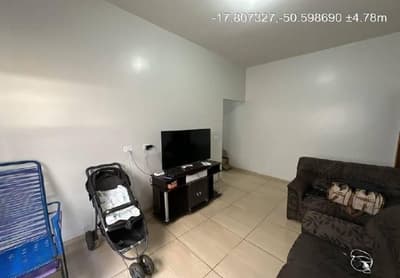 Foto 9 de 11: Casa em leilão em Santa Helena De Goiás - GO, bairro Centro — Casa, Ocupado, Santa Helena De Goiás / GO (36% abaixo da avaliação)