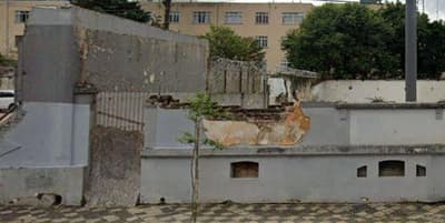 Terreno em leilão em Curitiba - PR — 02 Terrenos área de 454m², sem benfeitoria, e 393m² c benfeitoria de 106,90m², na Lamenha Lins, Curitiba/PR - SB Crédito