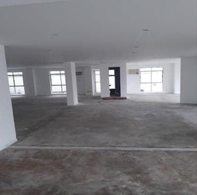 Foto 4 de 22: Comercial em leilão em Curitiba - PR — CONJUNTO COMERCIAL Nº 101 E 5 VAGAS DE GARAGEM (CURITIBA)