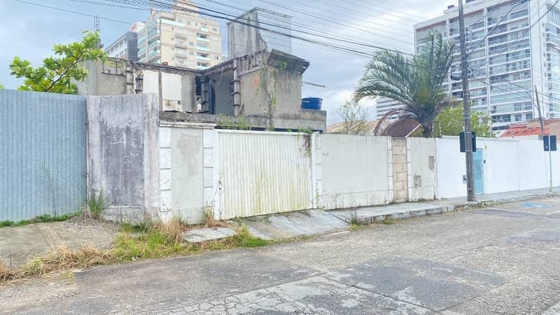Terreno em leilão em Palhoça - SC, bairro Passa Vinte — Lote, Palhoça / SC