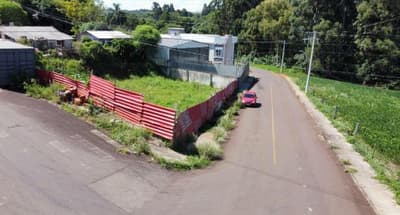 Foto 5 de 9: Terreno em leilão em Passo Fundo - RS — TERRENO URBANO COM ÁREA TOTAL DE 251,89 M2 EM PASSO FUNDO-RS