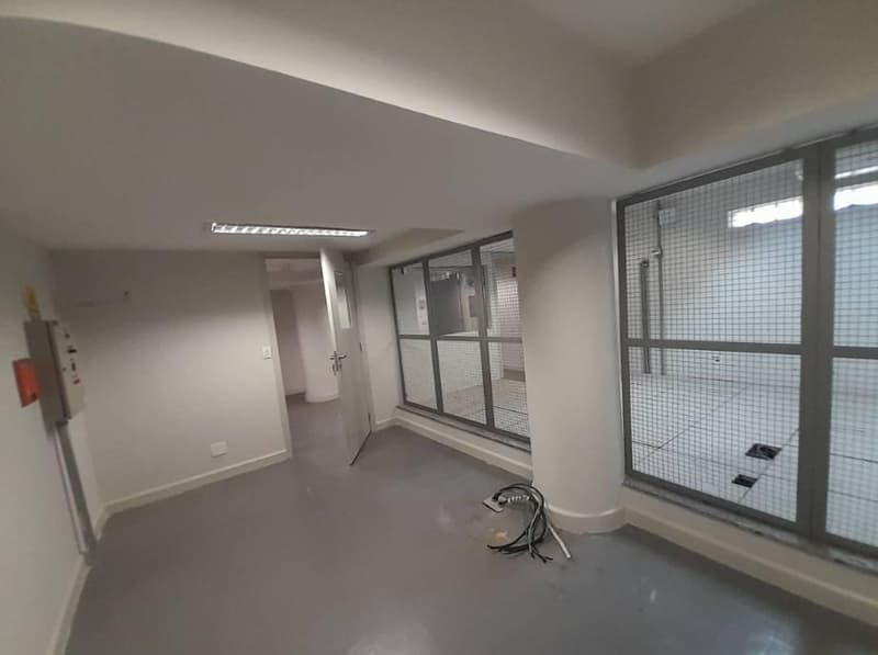 Foto 6 de 12: Comercial em leilão em São Paulo - SP, bairro Bela Vista — Ex-agência, São Paulo / SP