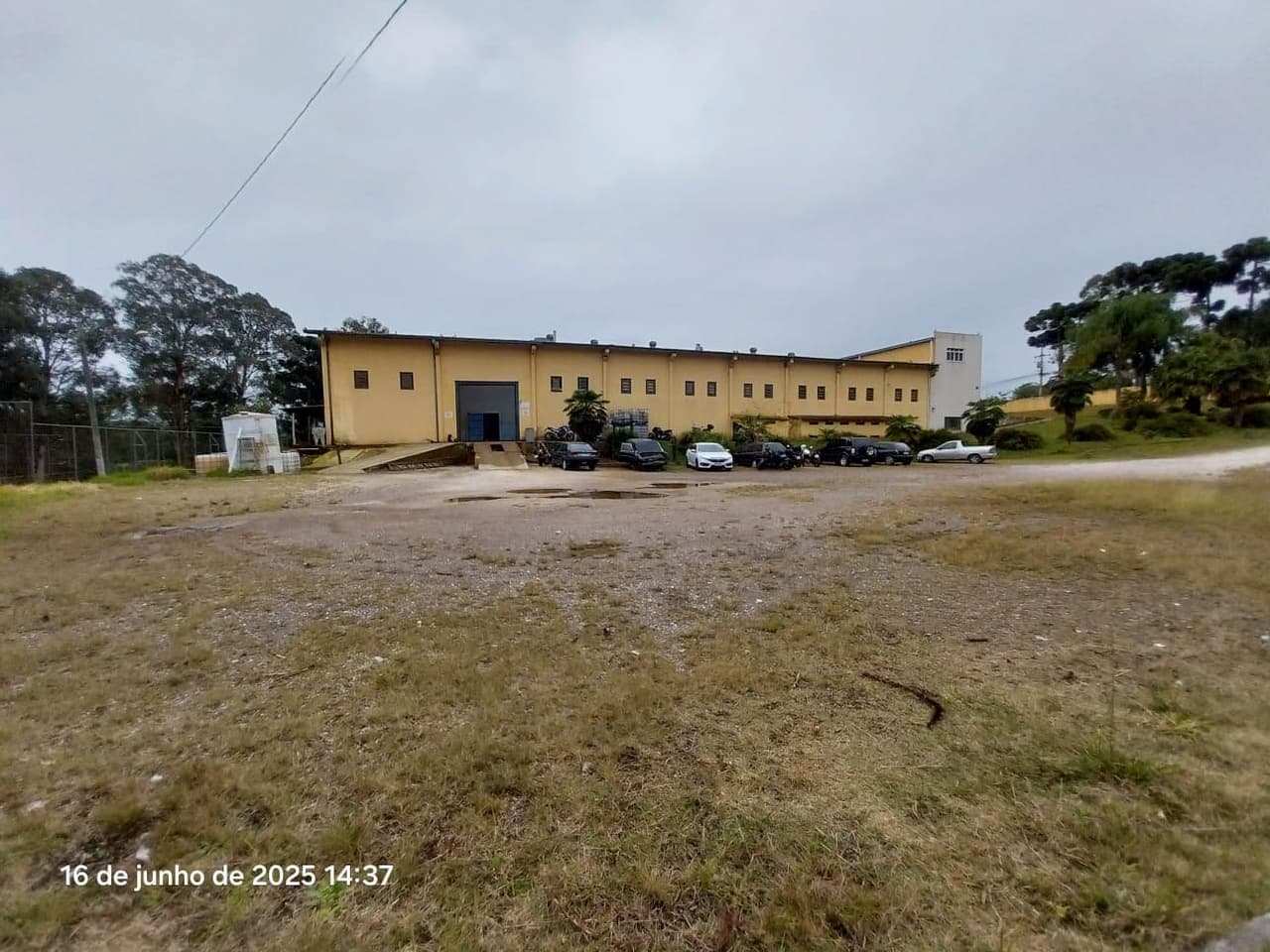 Foto 10 de 16: Terreno em leilão em Almirante Tamandaré - PR, bairro Campina do Arruda — Imóvel terreno de 17.095m² e 2.727m² de área construida, R Ver. Dirceu Pavoni, 246/272 em Alm. Tamandaré/PR. Massa Falida THI Bobinas.