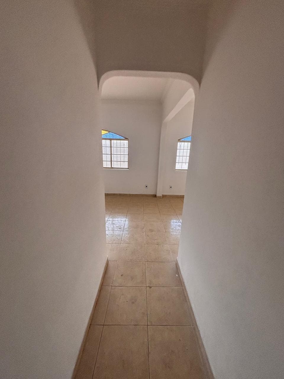 Foto 7 de 36: Casa em leilão em Hortolândia - SP — CASA COM 492m² A.T. e 216,20 de A.C. EM HORTOLÂNDIA/SP