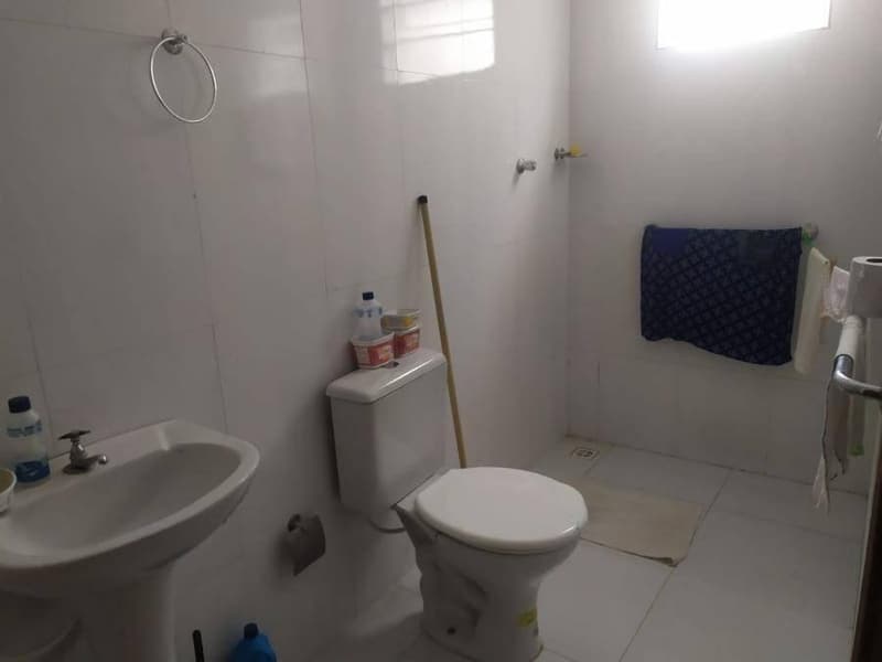 Foto 6 de 15: Casa em leilão em Paulo Afonso - BA, bairro Cleriston Andrade — Casa 226m² com Terreno 400m² | Paulo Afonso-BA | Cleriston Andrade | 4 Qts - Financiamento até 420 Meses!