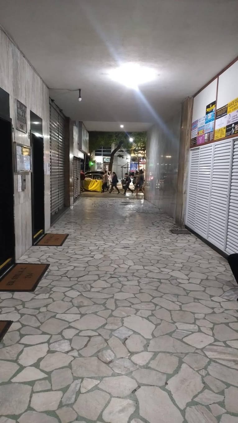Foto 8 de 8: Comercial em leilão em Rio De Janeiro - RJ, bairro Catete — Loja, Rio De Janeiro / RJ