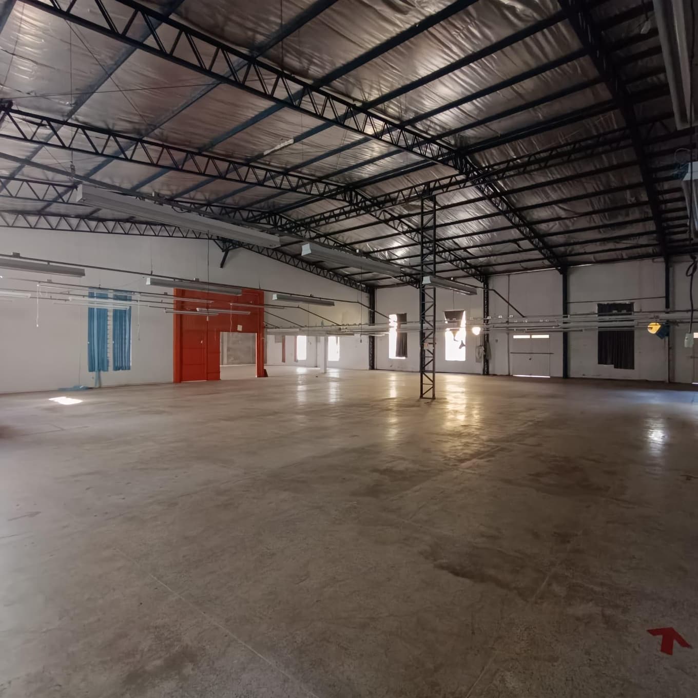 Foto 12 de 17: Comercial em leilão em Santo Antônio Do Sudoeste - PR — IMÓVEL COMERCIAL ¿ TERRENO 1.245 M² COM SALA COMERCIAL, BARRACÃO E GARAGEM ¿ SANTO ANTÔNIO DO SUDOESTE/PR