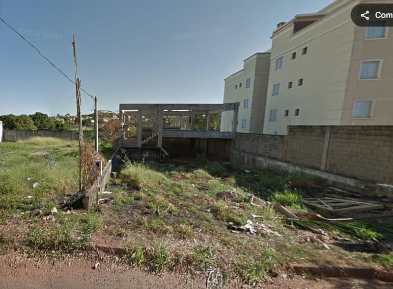 Foto 2 de 3: Terreno em leilão em Uberlândia - MG — Terreno 600m², DESOCUPADO no Copacabana em Uberlândia/MG