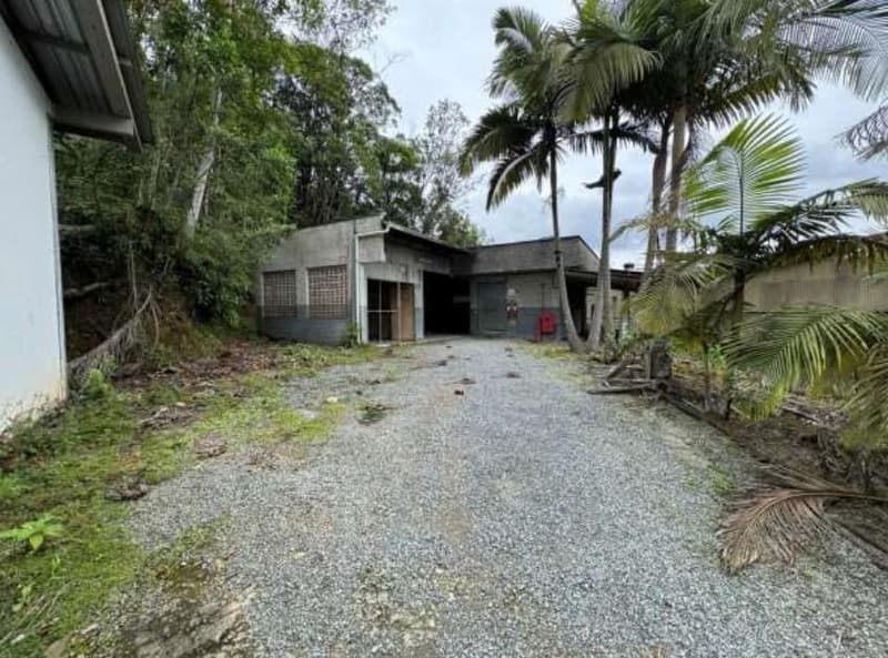 Foto 74 de 122: Terreno em leilão em Schroeder - SC — Terreno situado à Estrada Schroeder I, área de 94.840m², Schoeder/SC