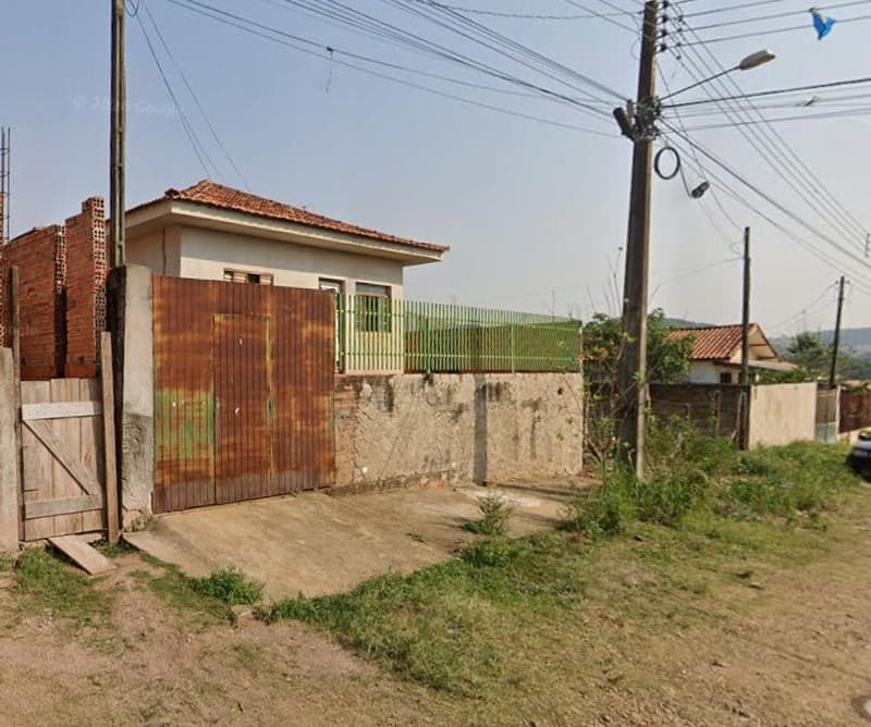 Foto 2 de 3: Terreno em leilão em Santo Antônio Da Platina - PR — Lote nº 13 contendo benfeitorias com a área de 108,00m² em Santo Antônio da Platina/PR