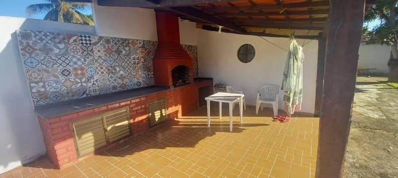 Foto 10 de 13: Casa em leilão em Araruama - RJ, bairro Bananeiras — Casa 200m² com Terreno 660m² | Araruama-RJ | Iguabinha | 4 Dorms - Próx. à Praia de Iguabinha - Financiamento até 420 Meses!