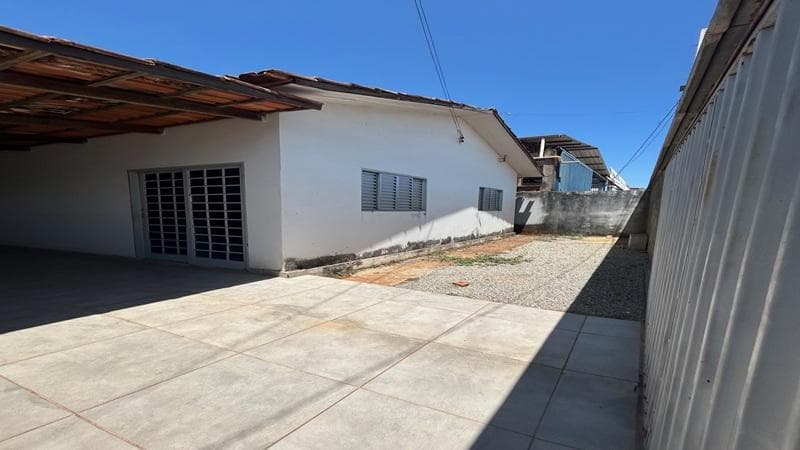 Foto 8 de 10: Casa em leilão em Itaberaí - GO, bairro Loteamento Jardim Cabral — CASA RESIDENCIAL | A.T. 187,20 M² E A.C 64,80 M² | LOTEAMENTO JARDIM CABRAL | ITABERAÍ/GO