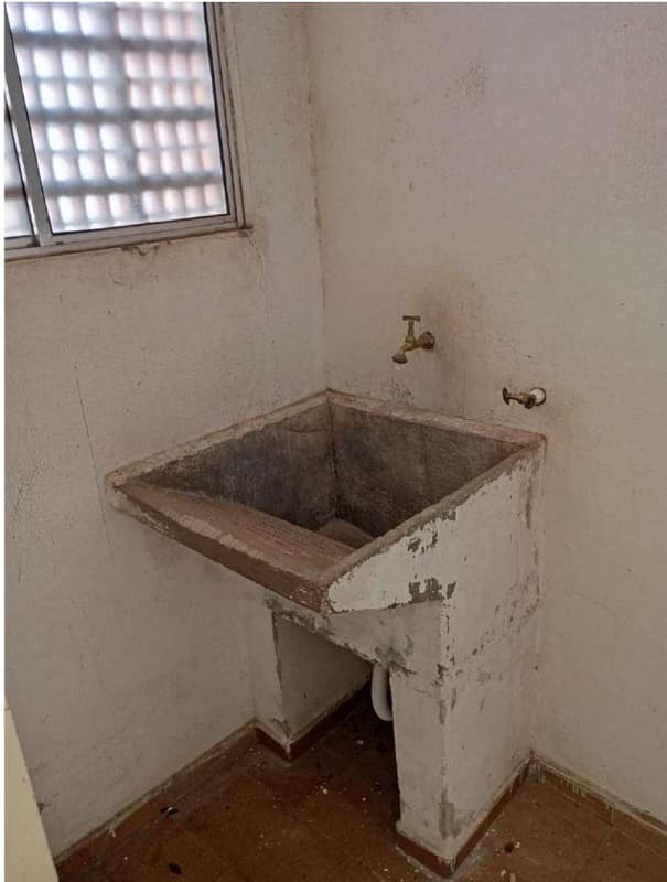 Foto 17 de 23: Apartamento em leilão em São Carlos - SP — Apartamento nº 04, Térreo, com área de 60,00m², e um Box nº 04 - Rua Byron Ortiz De Araújo, nº 211, na Vila Jacobucci, São Carlos/SP