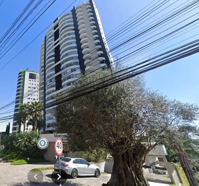 Foto 1 de 2: Terreno em leilão em Novo Hamburgo - RS — Boxe, A.U. 12m², A.C. 18m², 2º nível de garagem, EDIFÍCIO METROPOLITAN, Centro