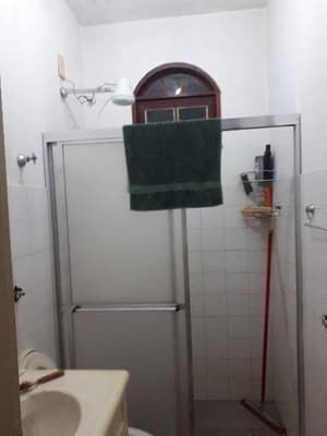 Foto 11 de 15: Casa em leilão em Leopoldina - MG, bairro Vale do Sol — Casa 46m² com Terreno 200m² | Leopoldina-MG | Vale do Sol | Oportunidade - Próx. à Rod. Santos Dumont - Financiamento até 420 Meses!