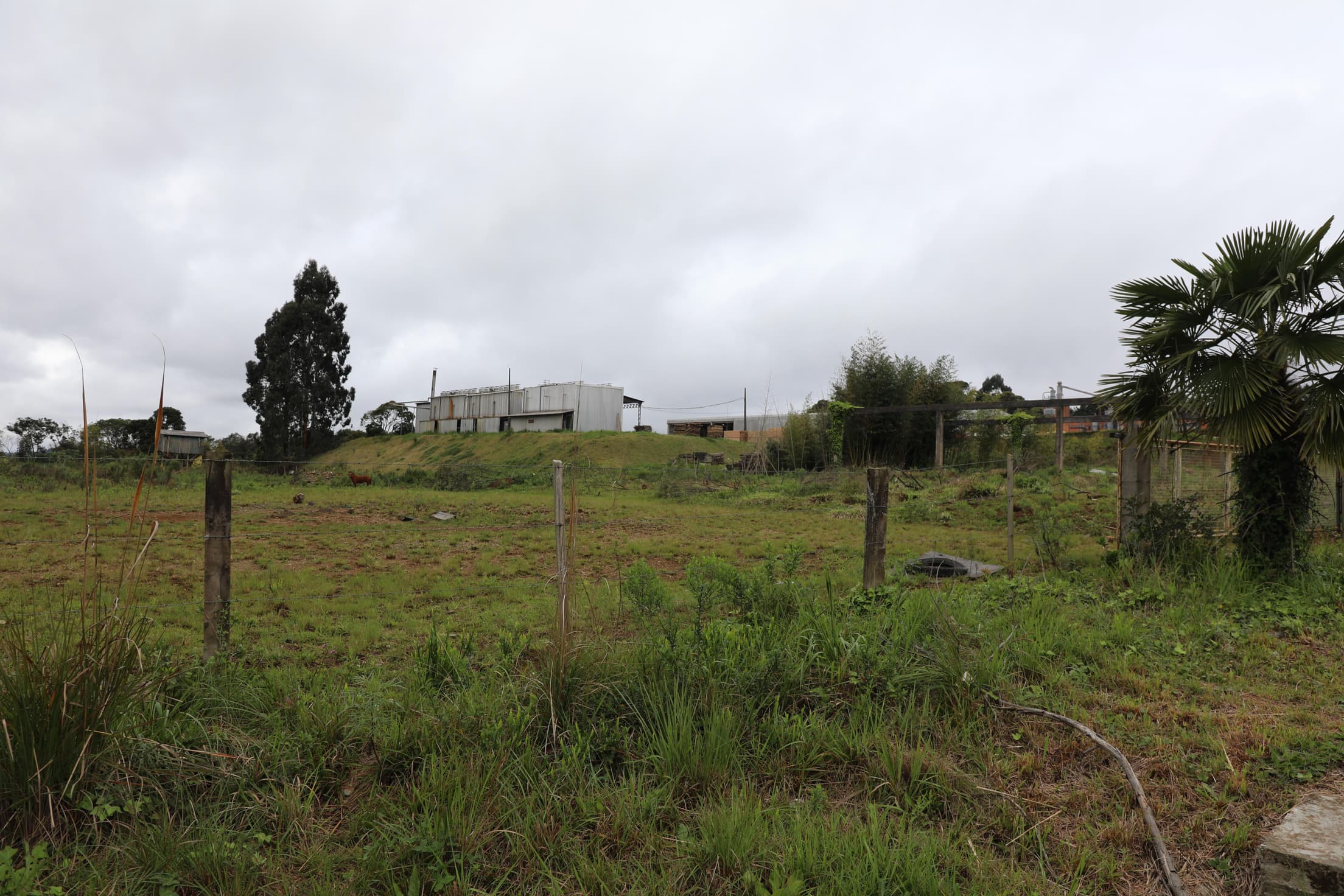 Foto 4 de 17: Terreno em leilão em Curitibanos - SC — IMÓVEL LOCALIZADO NA RUA ROMUALDO SCUR, ÁREA INDUSTRIAL RENATO FARIAS, MUNICÍPIO DE CURITIBANOS-SC COM A ÁREA DE 10.043,92M²