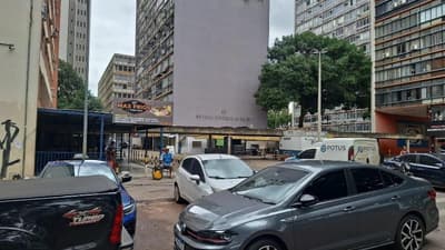 Foto 3 de 8: Comercial em leilão em Brasília - DF, bairro Setor Comercial Sul — Sala Comercial, A.C. 39,34m², Ed. Maristela, Setor Sul
