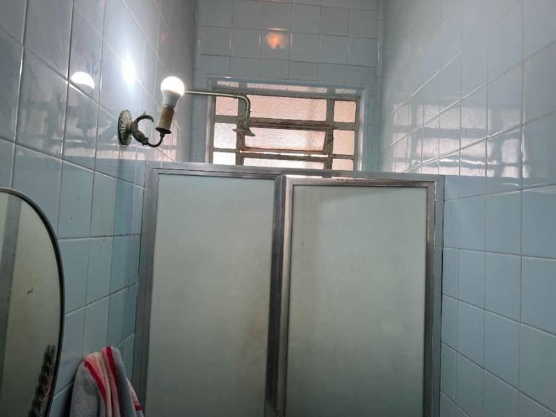 Foto 10 de 36: Casa em leilão em Rio De Janeiro - RJ, bairro Vila Isabel — Casa 374m² com Terreno 300m² | Rio de Janeiro-RJ | Vila Isabel | Oportunidade com 2 Vagas - Próx. ao Maracanã e à Av. 28 de Setembro - Financiamento até 420 Meses!