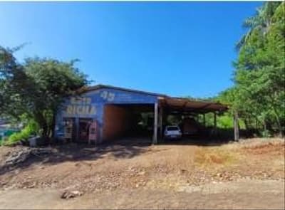 Foto 1 de 3: Comercial em leilão em Manfrinópolis - PR — Imóvel comercial com 1.250,00m², na Rua João Vicente Picinato s/n, Centro, Manfrinópolis/PR.