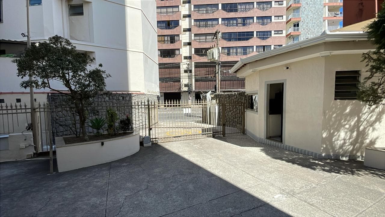 Foto 3 de 15: Apartamento em leilão em Juiz De Fora - MG, bairro São Mateus — Apto 81m², 1 vaga, Bairro São Mateus, Juiz de Fora/MG - Desocupado