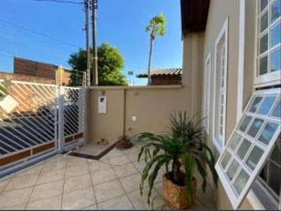 Foto 12 de 17: Casa em leilão em Assis - SP — IMÓVEL RESIDENCIAL EM ASSIS/SP