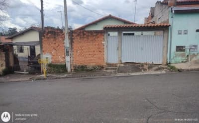 Terreno em leilão em São João Da Boa Vista - SP — Imóvel residencial, A.T. 188m², A.C. 35m², Jardim Recanto do Jaguari