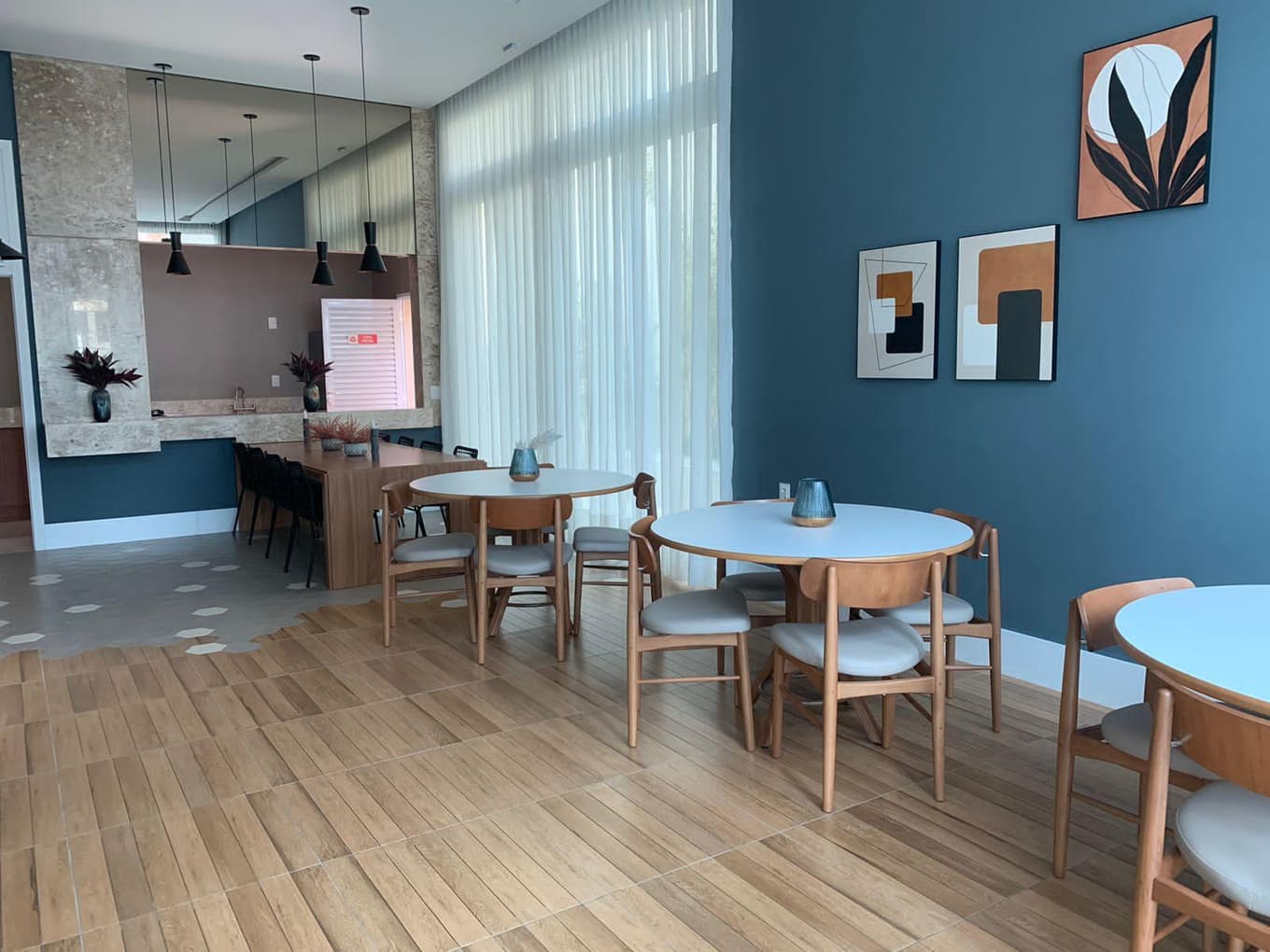 Foto 9 de 13: Apartamento em leilão em Campinas - SP, bairro Cambuí — Apartamento, Desocupado, 146.0 m2, CAMPINAS / SP