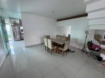 Foto 5 de 6: Casa em leilão em Batalha - PI, bairro São Francisco — Casa 260m² com Terreno 333m² | Batalha-PI | São Francisco - 4 Dorms, 4 Banheiros e 1 Vaga - Financiamento até 420 Meses!