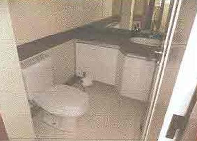 Foto 4 de 7: Comercial em leilão em Porto Alegre - RS — Sala Comercial e box de garagem, no Edifício Centro Profissional Uno, Bairro Independência, Porto Alegre