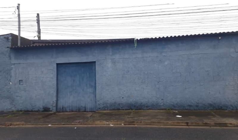 Foto 1 de 5: Terreno em leilão em São Vicente - SP — Terreno e Galpão no Jardim Rio Branco, São Vicente/SP com a área total de 360,00m²