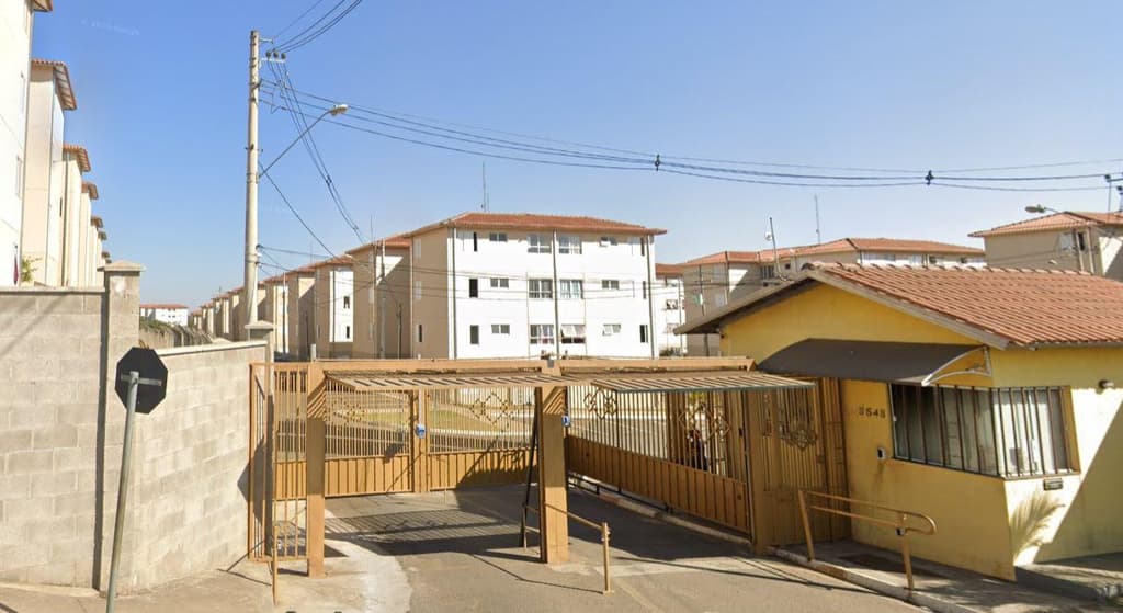 Apartamento em leilão em Piracicaba - SP — Direitos sobre o Apartamento nº 32, do 2º pavimento, bloco 14, localizado no Condomínio Residencial Parque do Ipê Branco, área privativa de 47,50m², localizado na rua Corcovado, nº 3548, Jd. Sonia Piracicaba-SP
